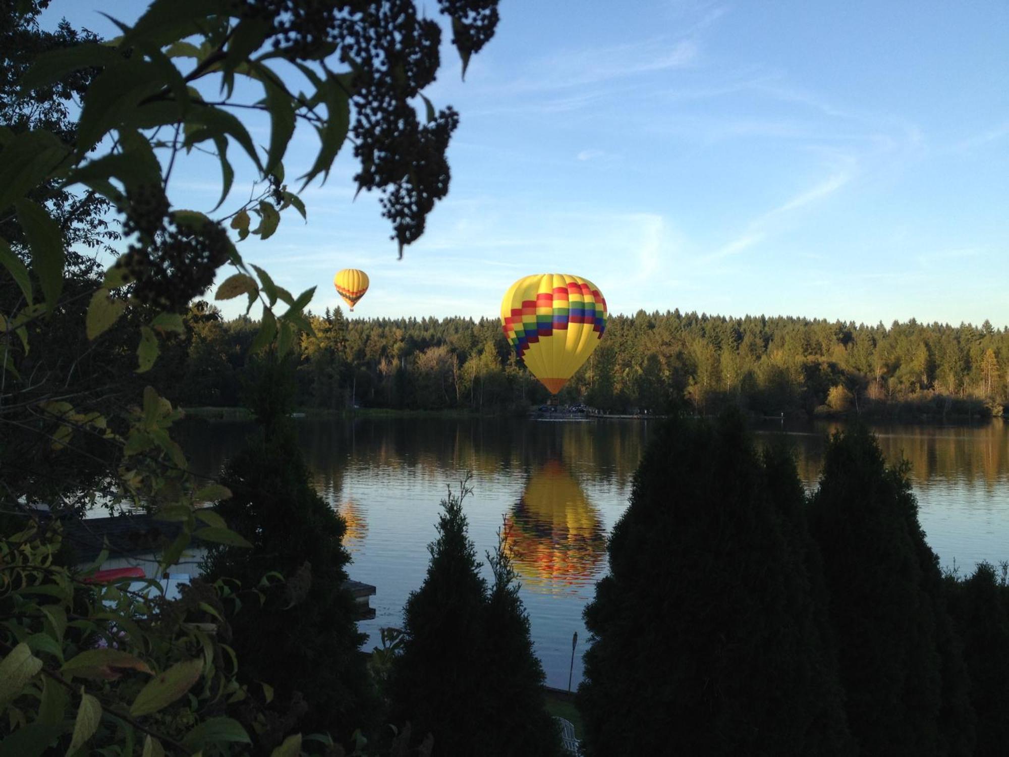 Cottage Lake Bed And Breakfast Woodinville Exteriér fotografie